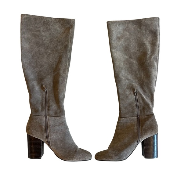 Vince Camuto Sabana Knee High Suede Grey Round Toe Boots with Stacked Heel - Picture 5 of 16
